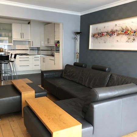 Modern Apartment At 2 Steps From Beach 오스텐드 외부 사진
